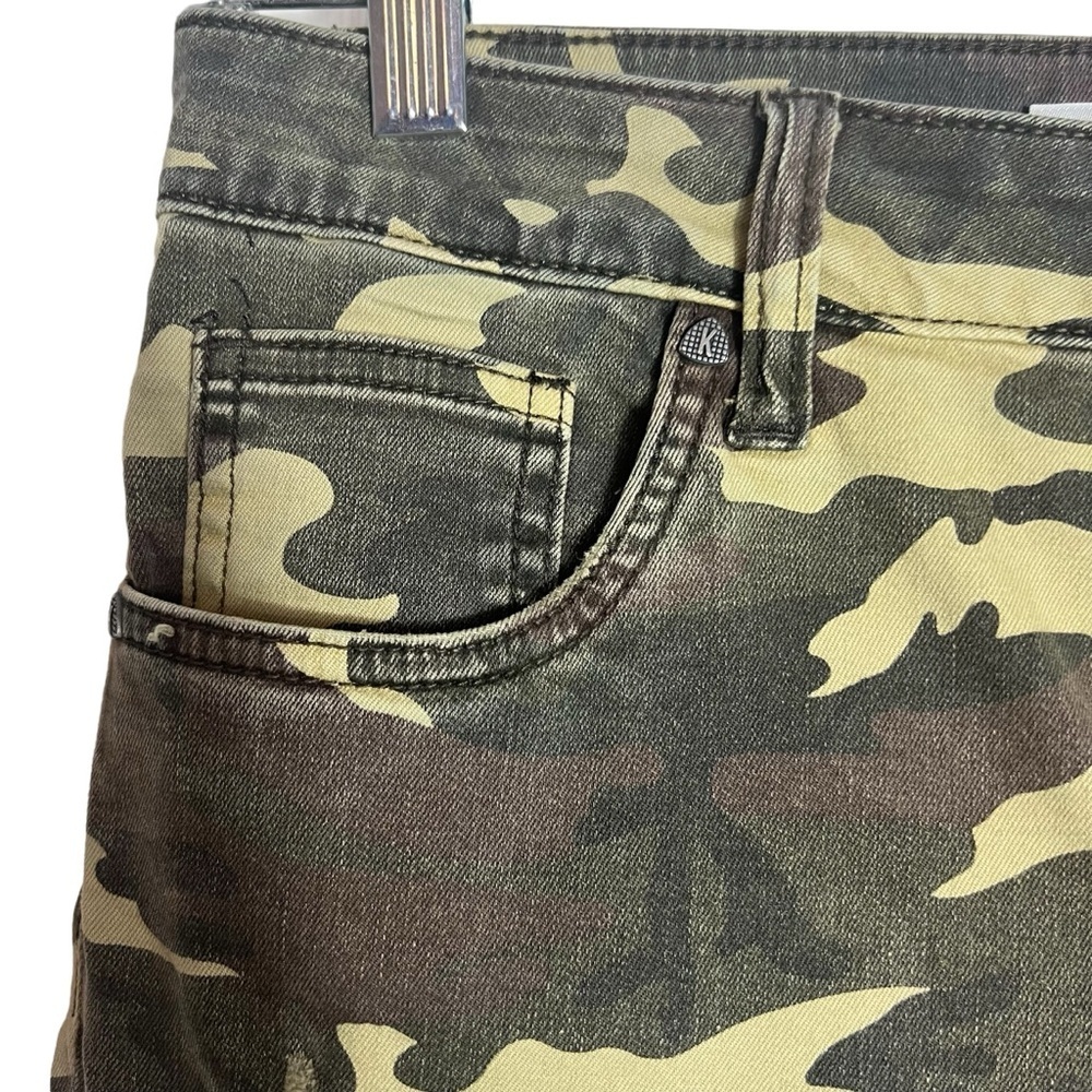 KUT FROM THE CLOTH Distressed Connie High-rise Camo Skinny Pants in Camo Size 4 - Picture 6 of 10